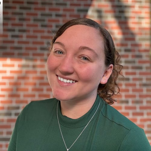 Headshot of Rachelle Heller, LCSW