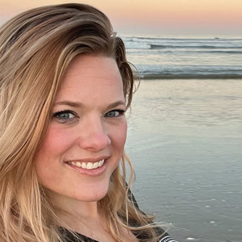 Headshot of Brynn Robles, LPC