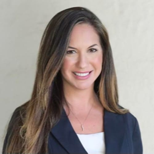 Headshot of Stephanie Molina, LMFT
