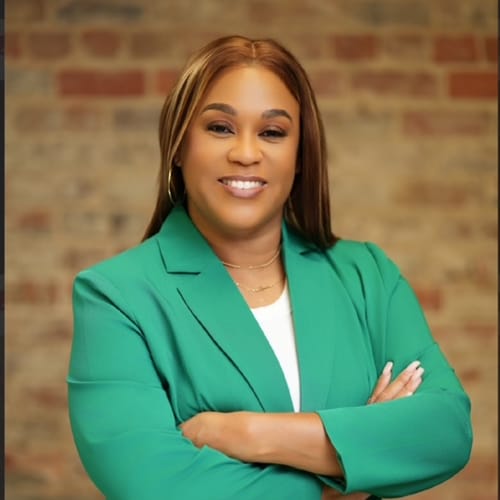 Headshot of Demetria Buie, LICSW