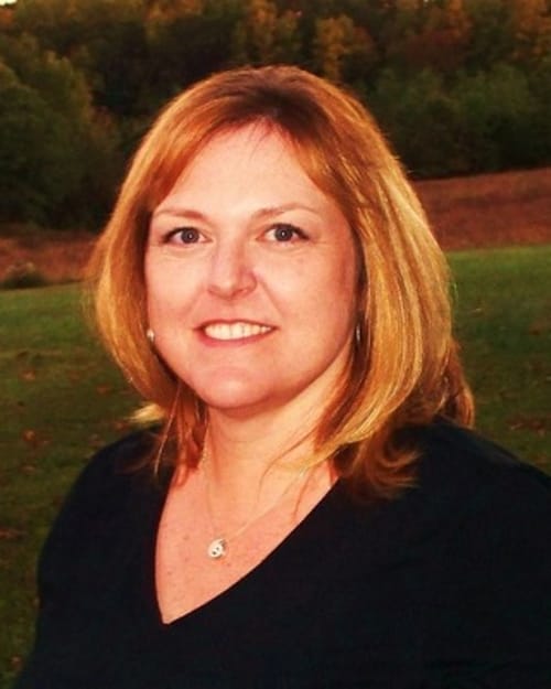 Headshot of Anne Leggett, LPC