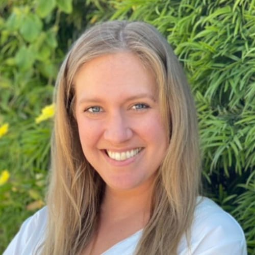 Headshot of Mallory Nesberg, LCSW