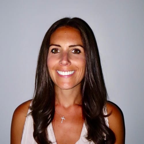 Headshot of Shannon Hollfelder, LPC