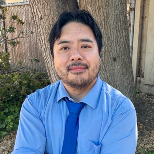 Headshot of Daniel Ku, LMFT