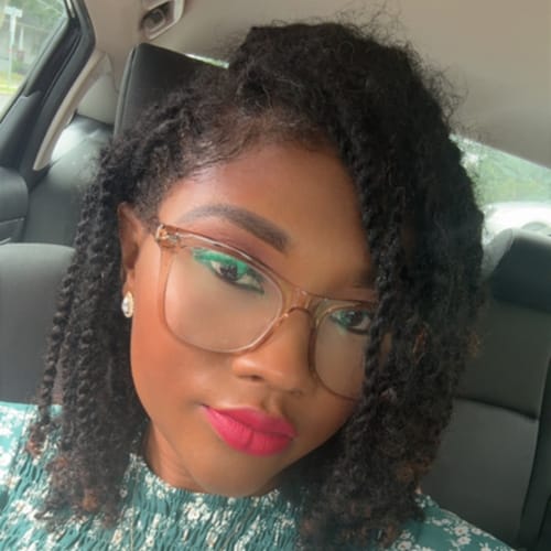 Headshot of Patricia Moise, LICSW