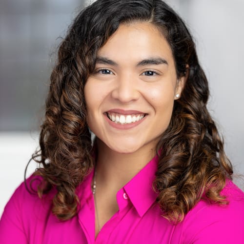 Headshot of Marienelly Vazquez, LICSW