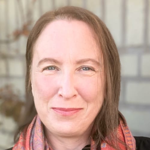 Headshot of Jennifer Blum, LMHC
