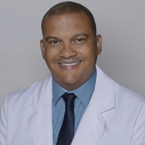 Headshot of Ernesto Cristian, APRN