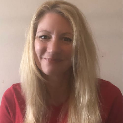 Headshot of Sandy Kurka, LPCC_S