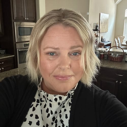 Headshot of Keli Stalder, LPC