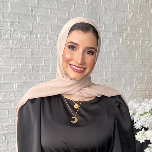 Headshot of Imaan Ahmed, LPC