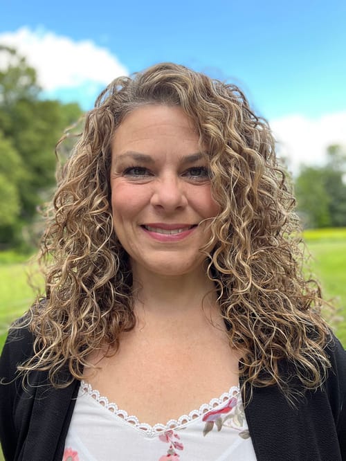 Headshot of Stacy Schmidt, LMHC