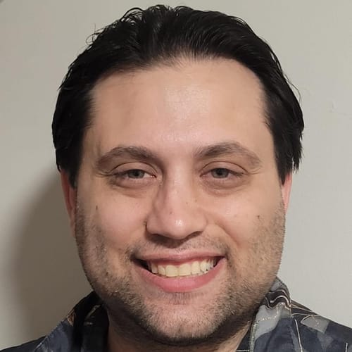 Headshot of Leonard Tedesco, LCSW