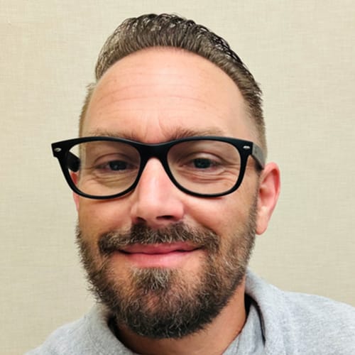 Headshot of Jason Robertson, LCSW