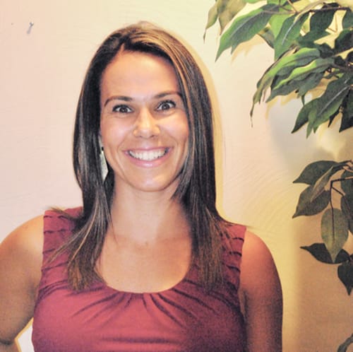 Headshot of Holly Jennings, LMHC