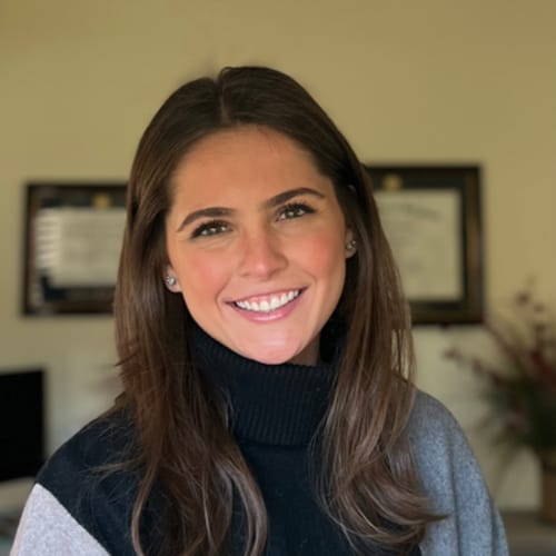 Headshot of Lindsey Ehrhardt, LMHC