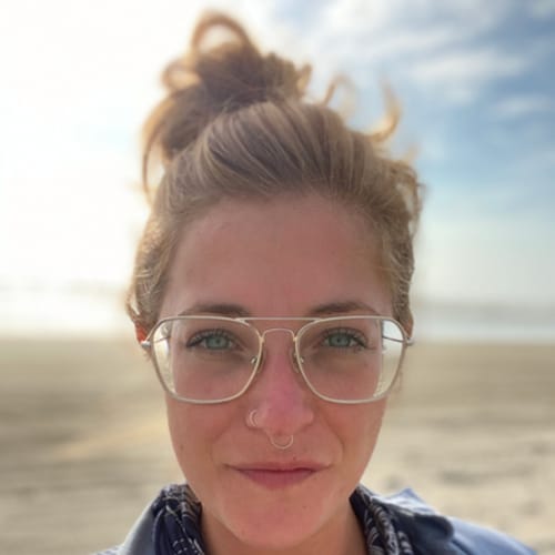 Headshot of Alana Zacharias, LMSW