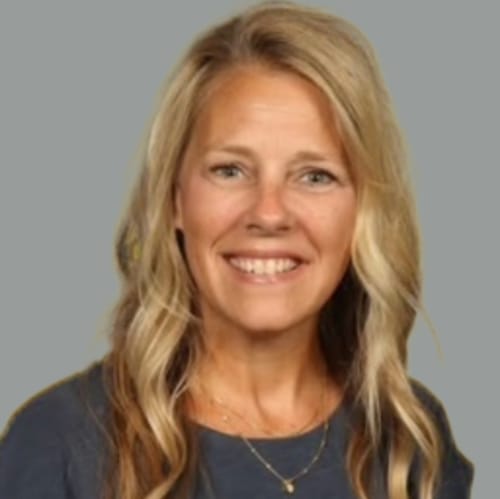 Headshot of Pamela Miller, LCSW