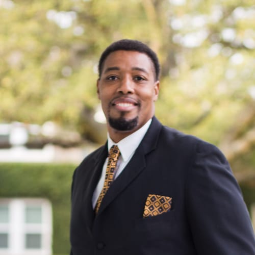 Headshot of Gerald Scott, LPC