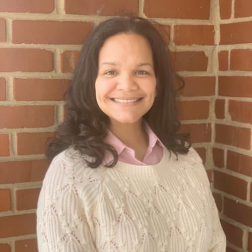 Headshot of Stefany Diaz, LCSW