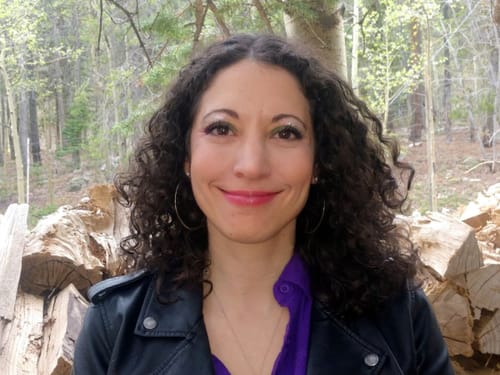 Headshot of Laura Gutierrez, LPC