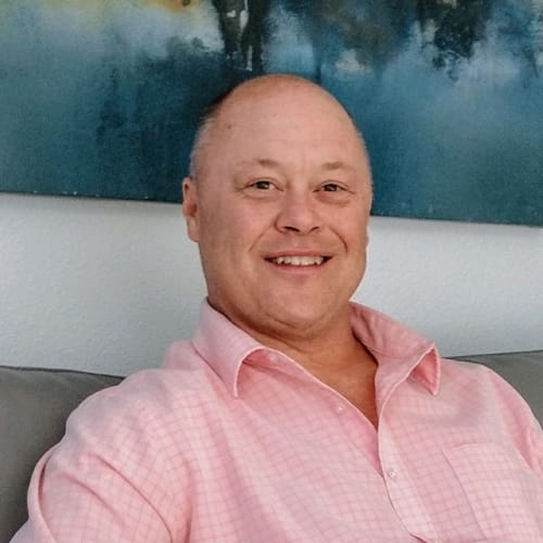 Headshot of Noel Peercy, LPC