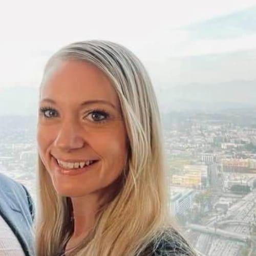 Headshot of Amanda Garcia, LCSW
