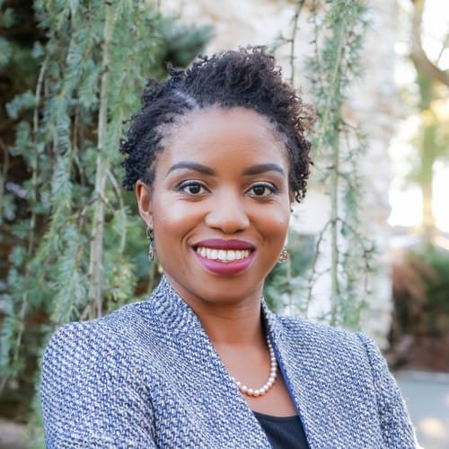 Headshot of Chineze Worthington, MD