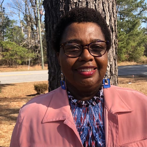 Headshot of Calveta Odom, LCSW