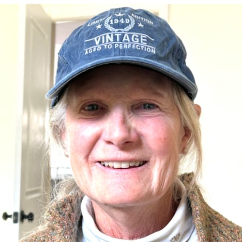 Headshot of Susan Warren, LMHC