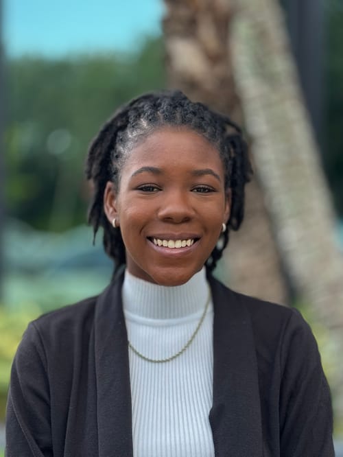 Headshot of Torika Small, LCSW