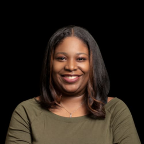 Headshot of Shante Jones, LPC