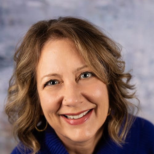 Headshot of Lori Moses, LMHC