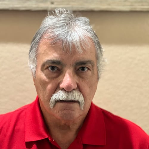 Headshot of Arnulfo Martinez, LPC