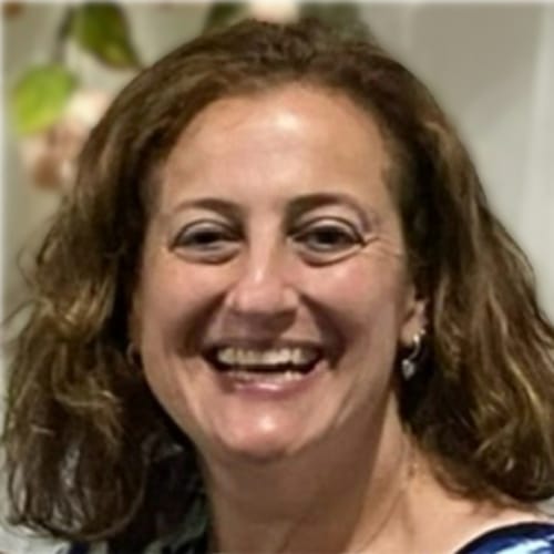 Headshot of Gail Farrell, LCSW