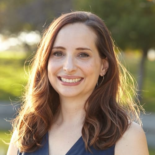 Headshot of Alicia Gostylo, LPC