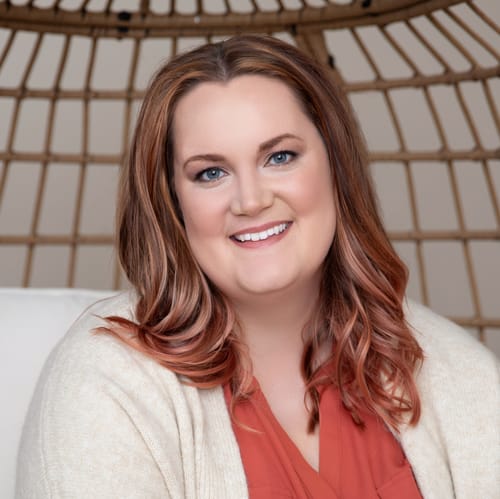 Headshot of Maura Tunney, LICSW
