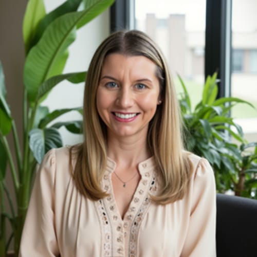 Headshot of Kristie Ineichen, LICENSED_PSYCHOLOGIST