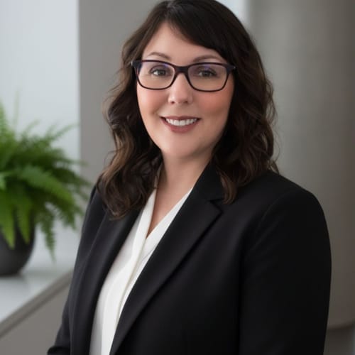 Headshot of Jillian Salmons, LISW
