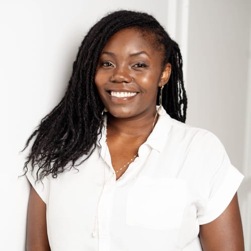 Headshot of Alexis Love, LMFT