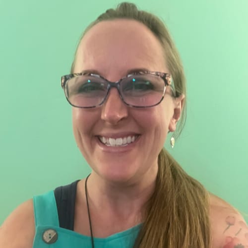 Headshot of Carly Pierce, LMHC