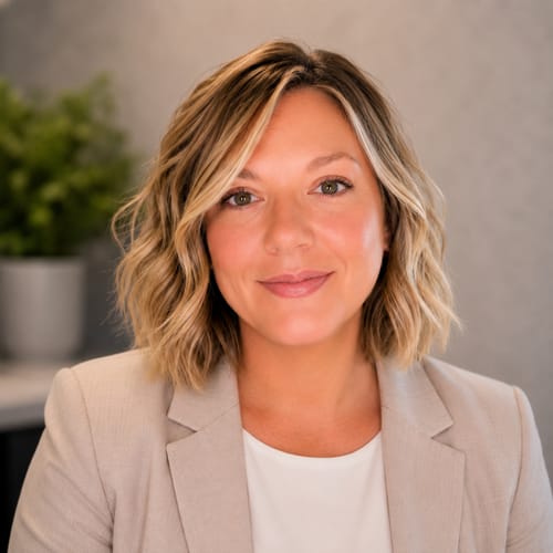 Headshot of Kristy Nimz, LPC