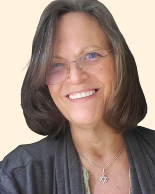 Headshot of Cherryl Wardwell, LPC