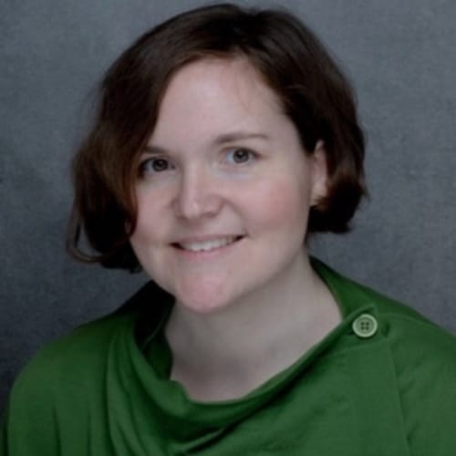 Headshot of Ali Vernasco, LCSW