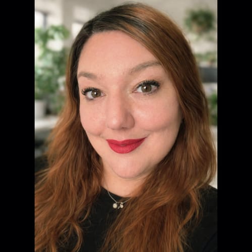 Headshot of Jennifer Williams, LMFT