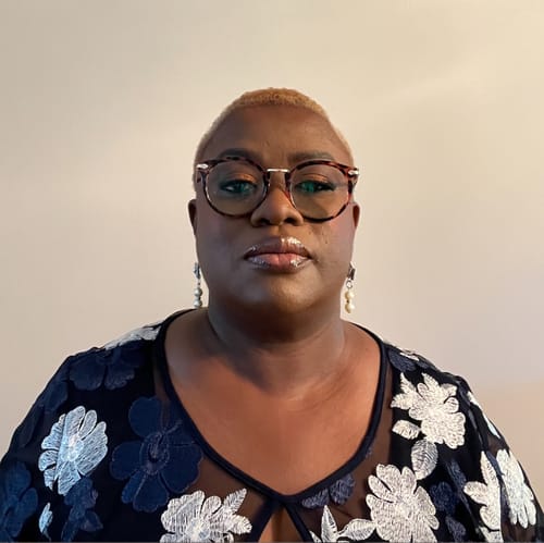 Headshot of Toyin Fasosin, LCPC