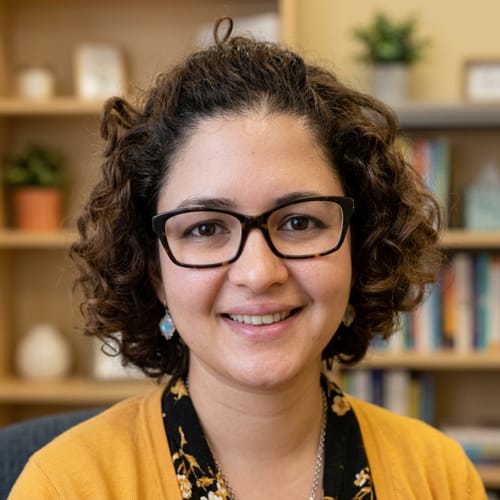Headshot of Penelope Diaz, LPC