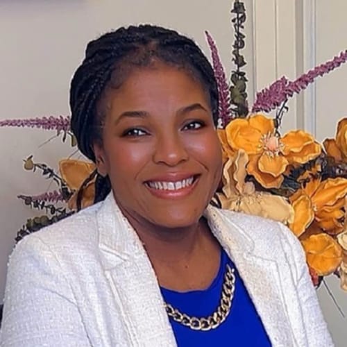 Headshot of Noledweed-Guethy Jean-Baptiste, APN