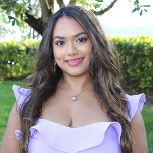 Headshot of Amanda Mohammed, LMHC