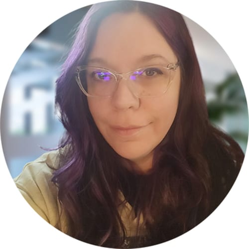 Headshot of Angela Keller, CPC